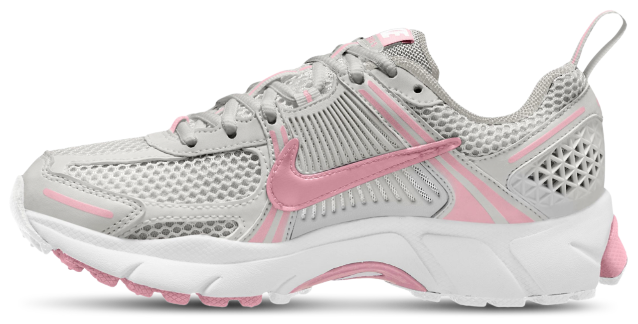 Nike Vomero 5 Image 2 of 4. Tap to open photo gallery.