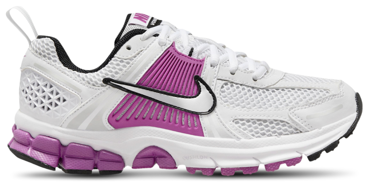 Nike Vomero 5 Image 1 of 4. Tap to open photo gallery.