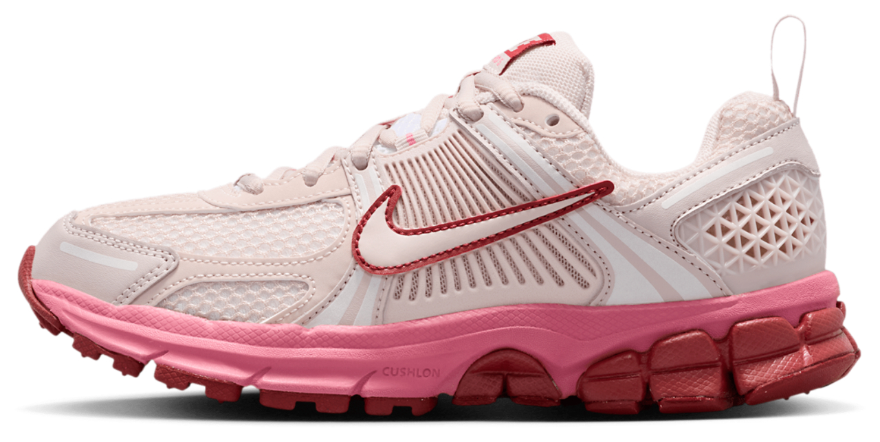 Nike Vomero 5 Image 2 of 5. Tap to open photo gallery.