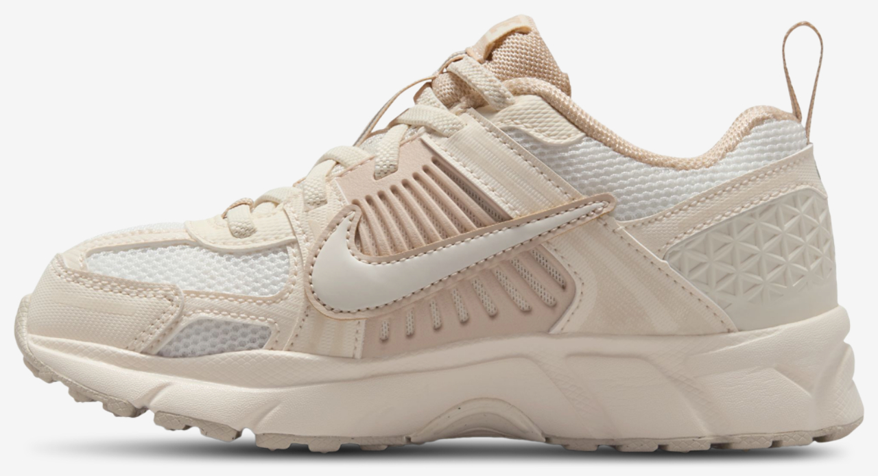 Nike Vomero 5 Image 2 of 8. Tap to open photo gallery.