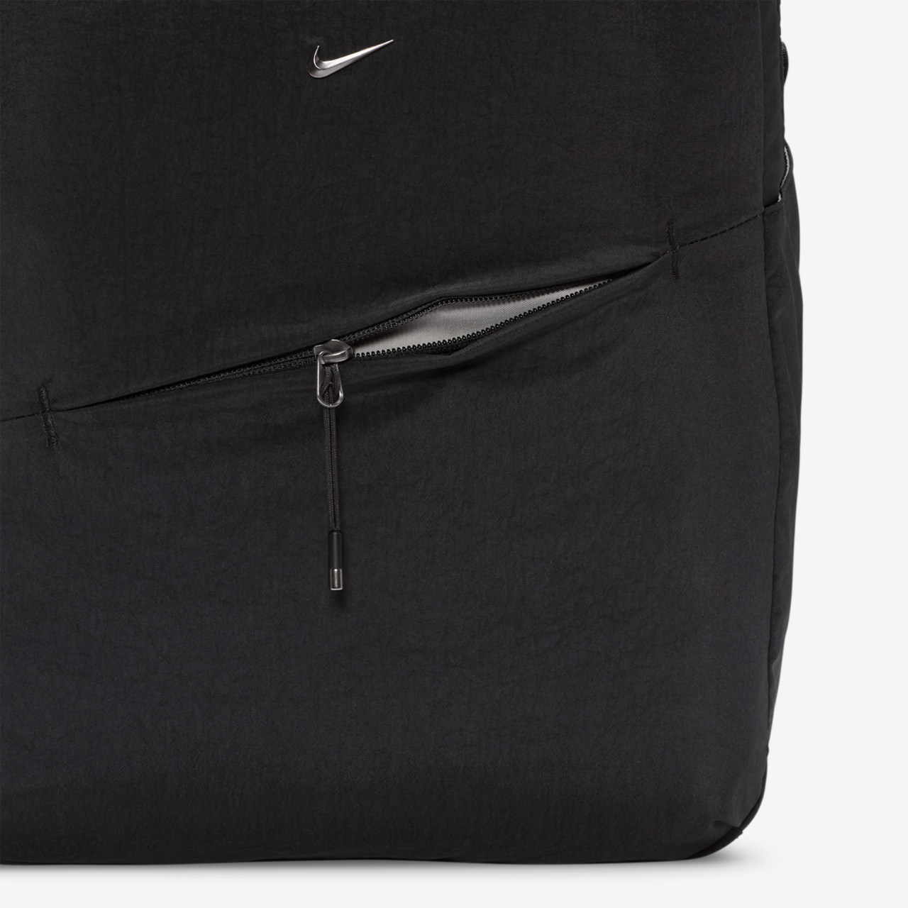 Nike Aura Backpack Image 5 of 6. Tap to open photo gallery.