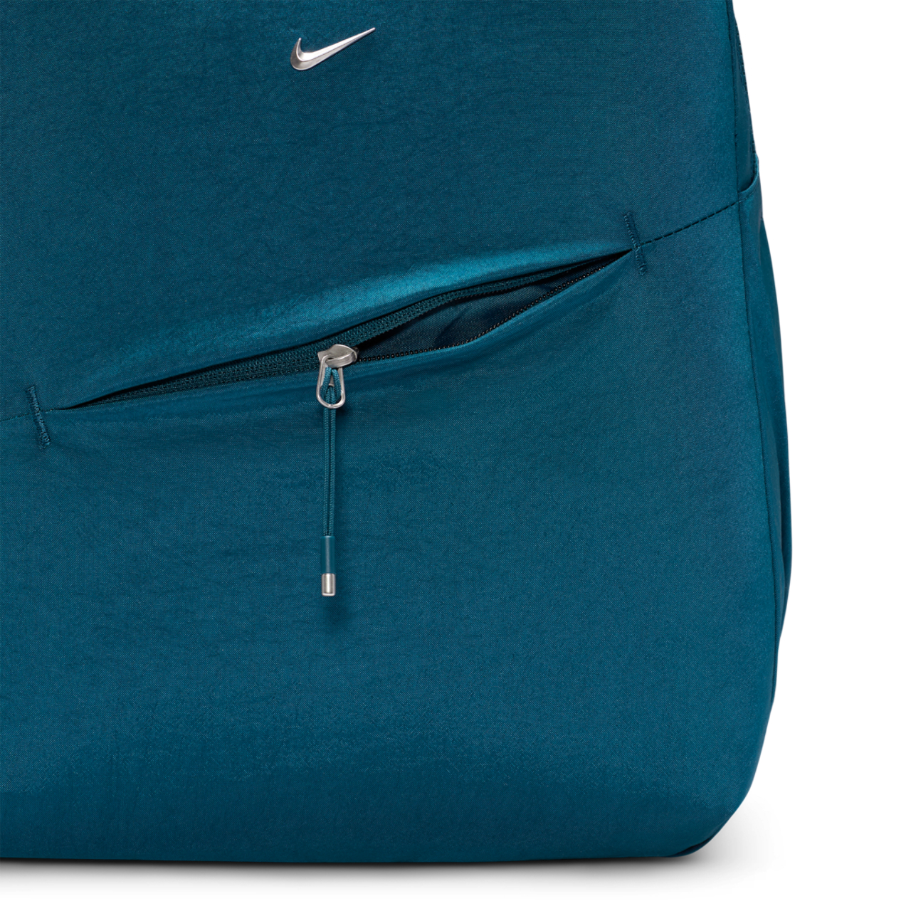Nike Aura Backpack Image 5 of 6. Tap to open photo gallery.