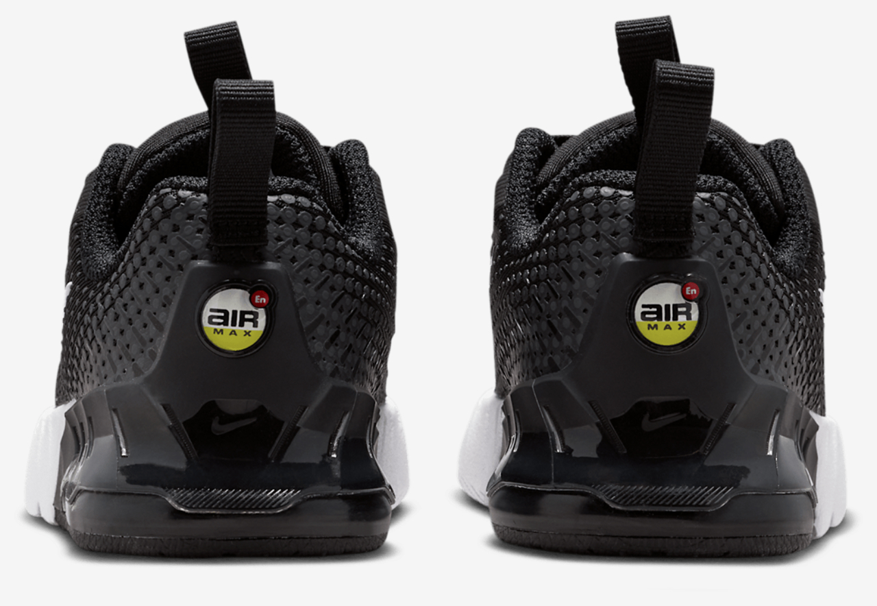 Nike Air Max Phoenix Image 3 of 5. Tap to open photo gallery.