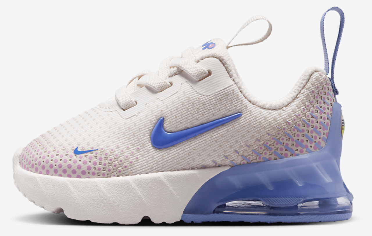 Nike Air Max Phoenix Image 2 of 7. Tap to open photo gallery.