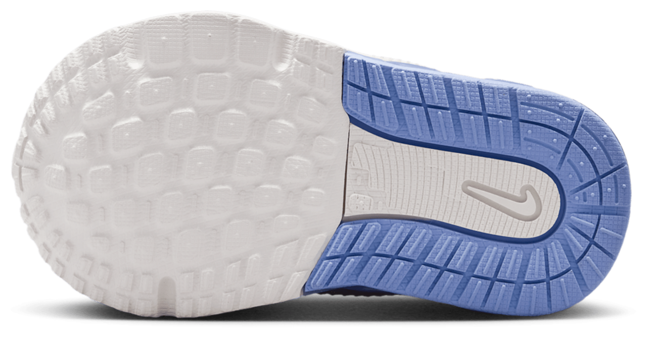 Nike Air Max Phoenix Image 5 of 7. Tap to open photo gallery.