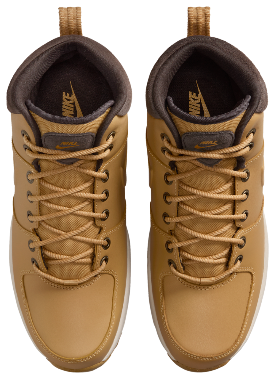 Nike Manoa Leather Image 4 of 8. Tap to open photo gallery.