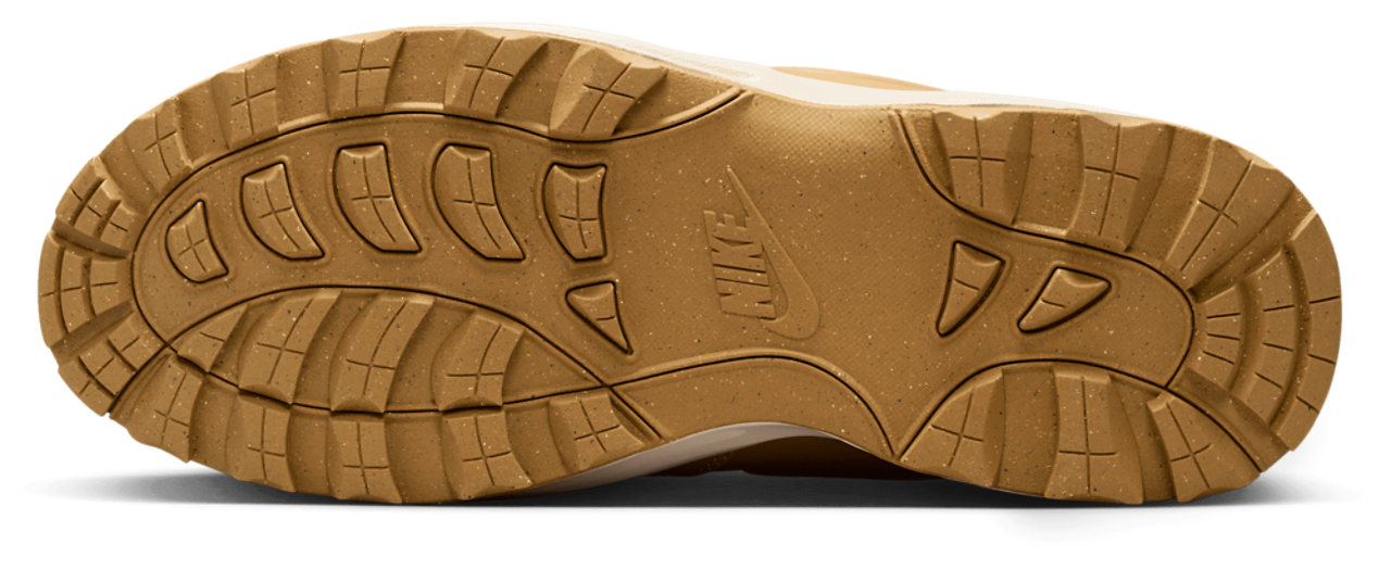 Nike Manoa Leather Image 5 of 8. Tap to open photo gallery.