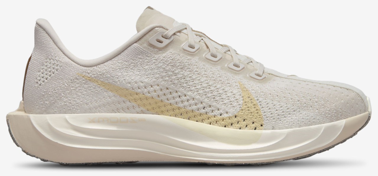 Nike Pegasus Turbo 4 Image 1 of 5. Tap to open photo gallery.