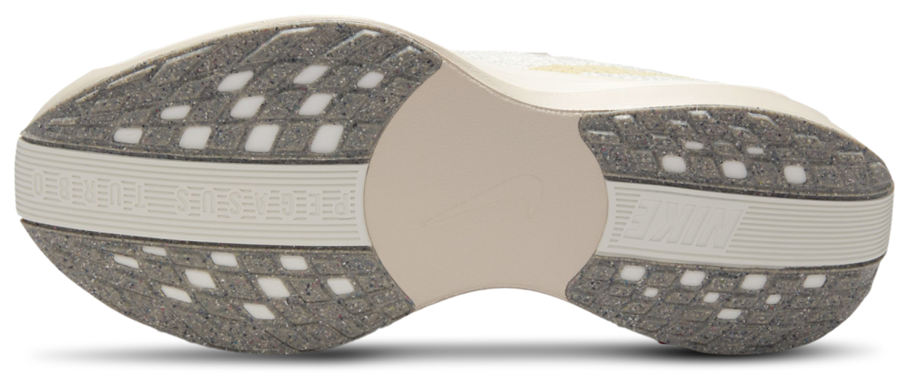 Nike Pegasus Turbo 4 Image 5 of 5. Tap to open photo gallery.