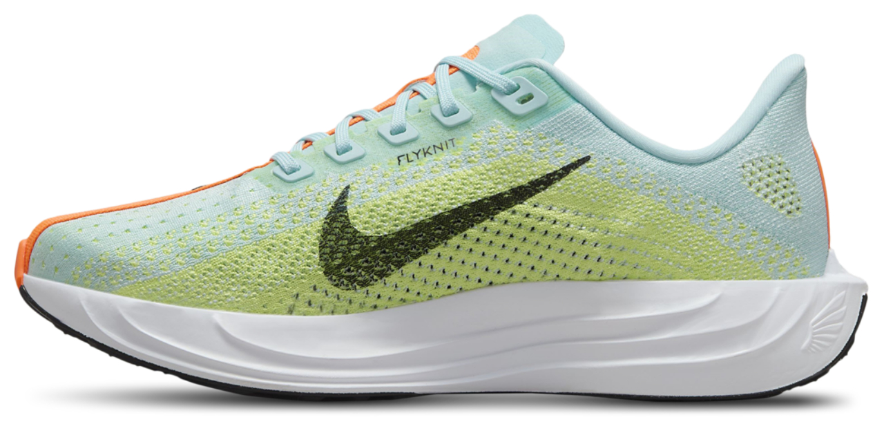 Nike Pegasus Turbo 4 Image 2 of 5. Tap to open photo gallery.