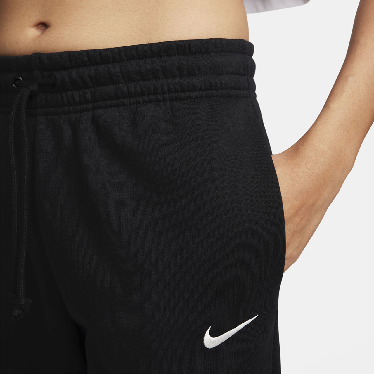 Nike NSW Phoenix Fleece MR Pants Image 3 of 4. Tap to open photo gallery.