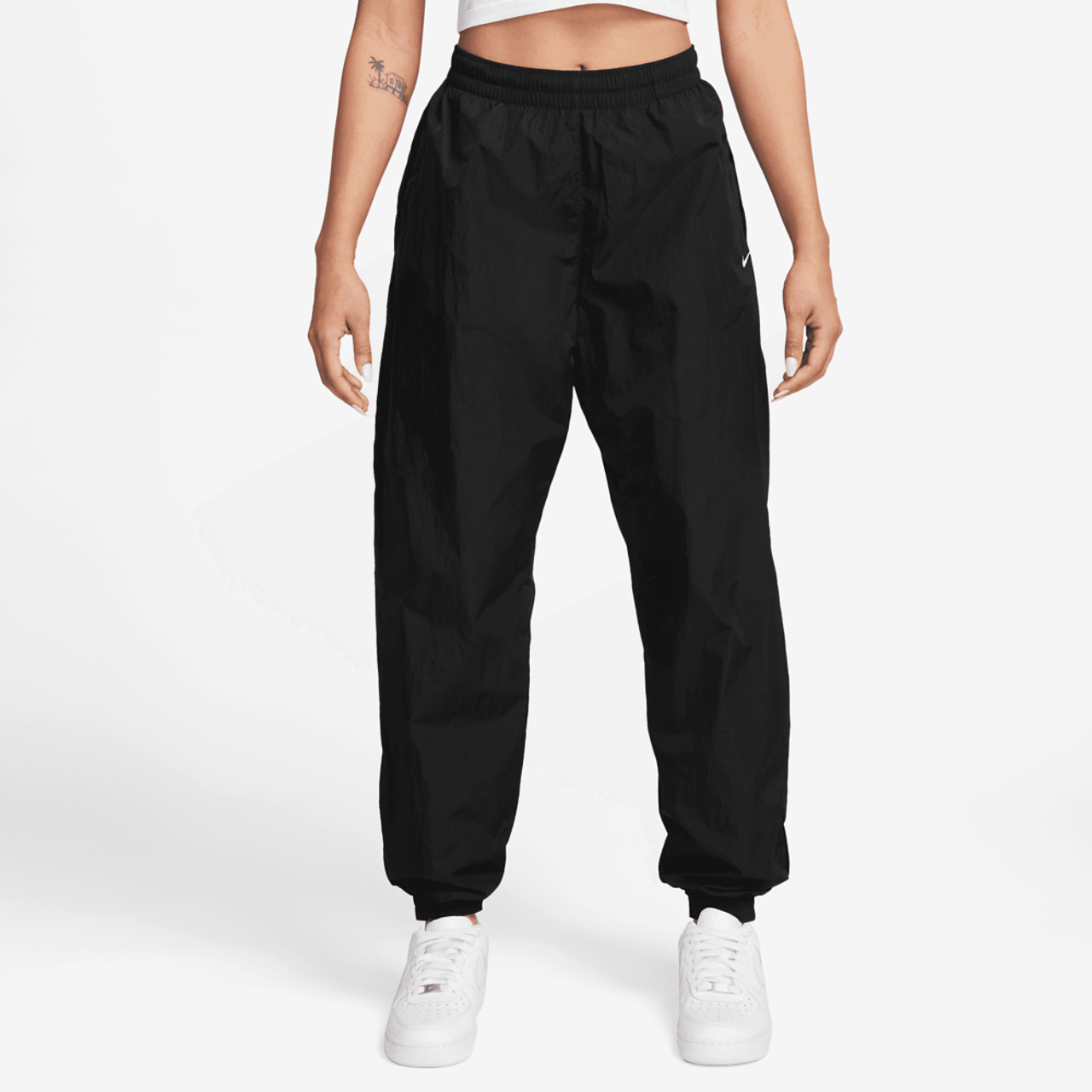 Nike Essential Woven Mid Rise Joggers Foot Locker
