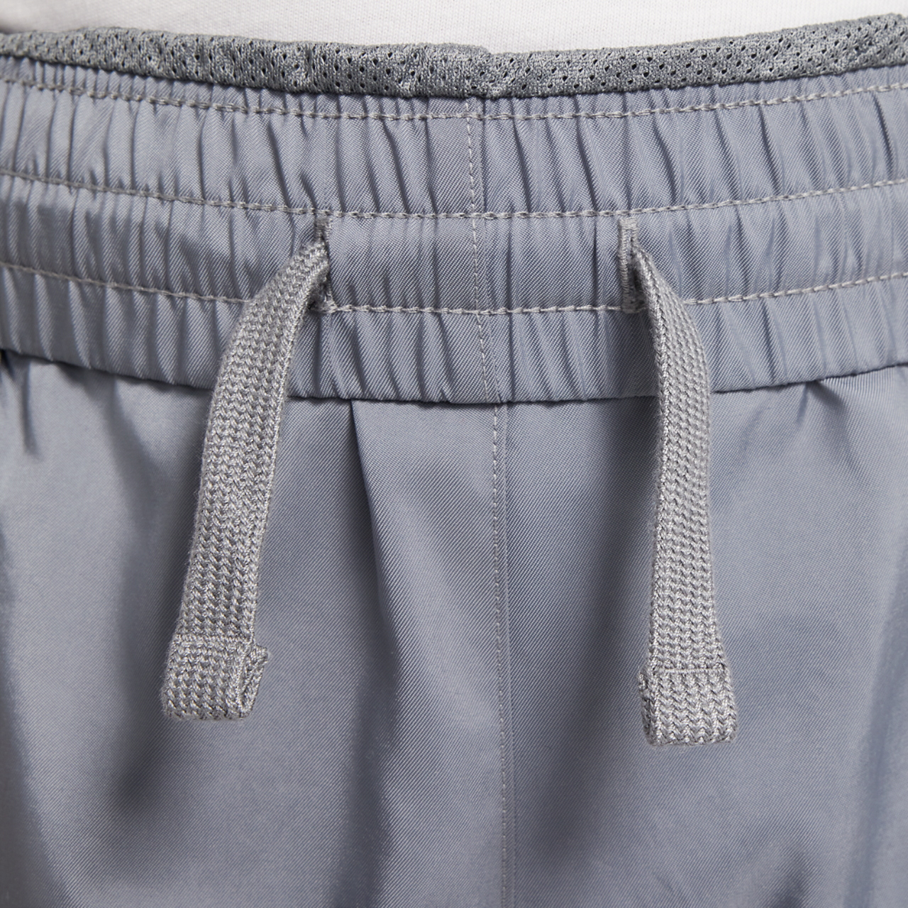 Nike Club Woven LBR Joggers Image 4 of 5. Tap to open photo gallery.