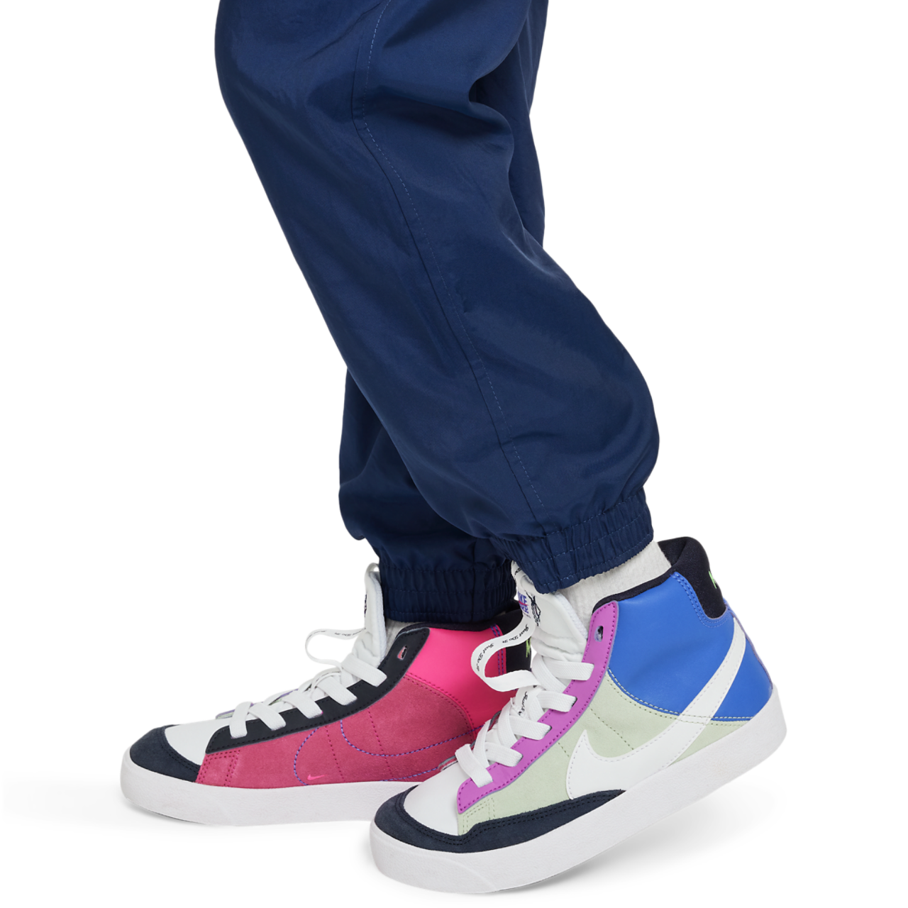Nike Club Woven LBR Joggers Image 5 of 5. Tap to open photo gallery.