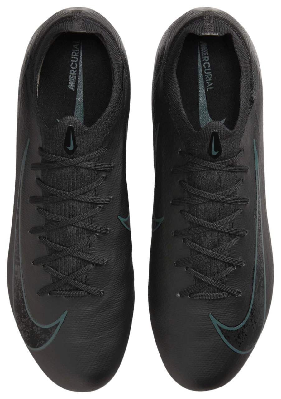 Nike Zoom Vapor 16 Pro FG Image 4 of 5. Tap to open photo gallery.