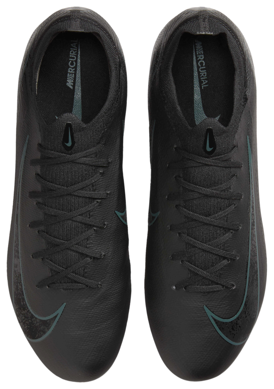 Nike Zoom Vapor 16 Pro FG Image 4 of 5. Tap to open photo gallery.
