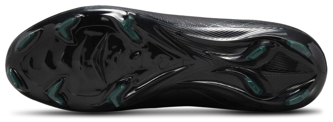 Nike Zoom Vapor 16 Pro FG Image 5 of 5. Tap to open photo gallery.