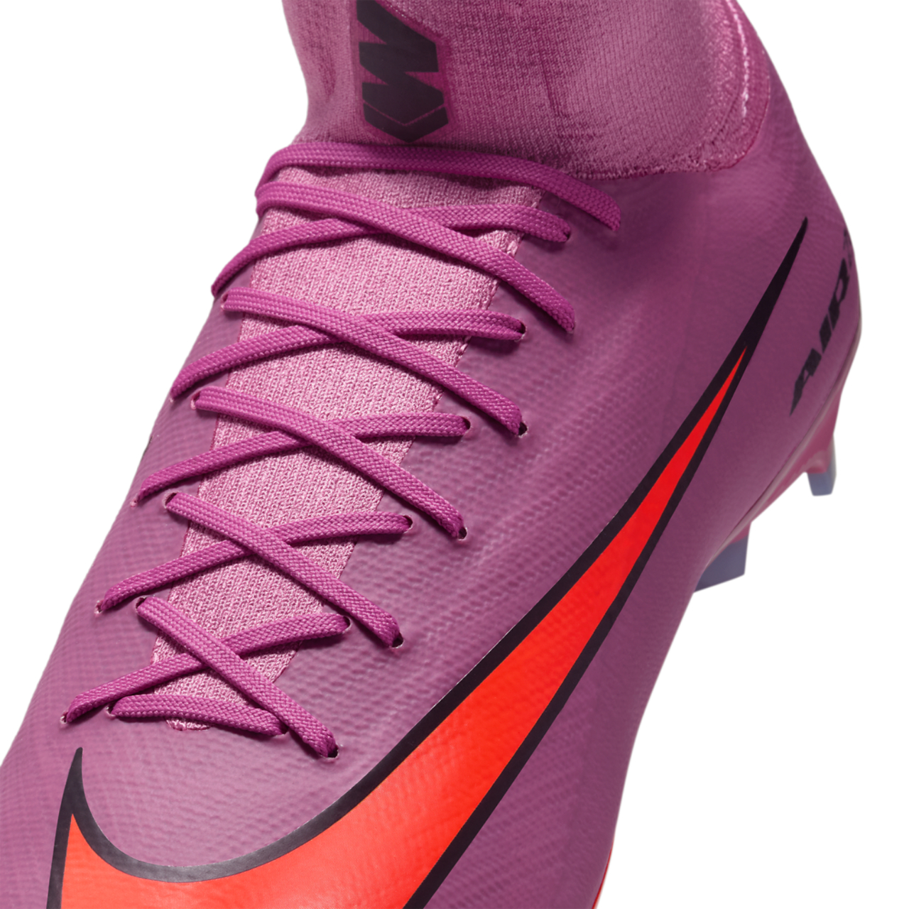 Nike Zm Superfly 10 Pro FG Image 7 of 9. Tap to open photo gallery.