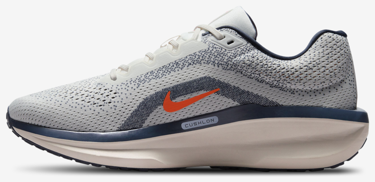 Nike Air Winflow 11 Image 2 of 5. Tap to open photo gallery.