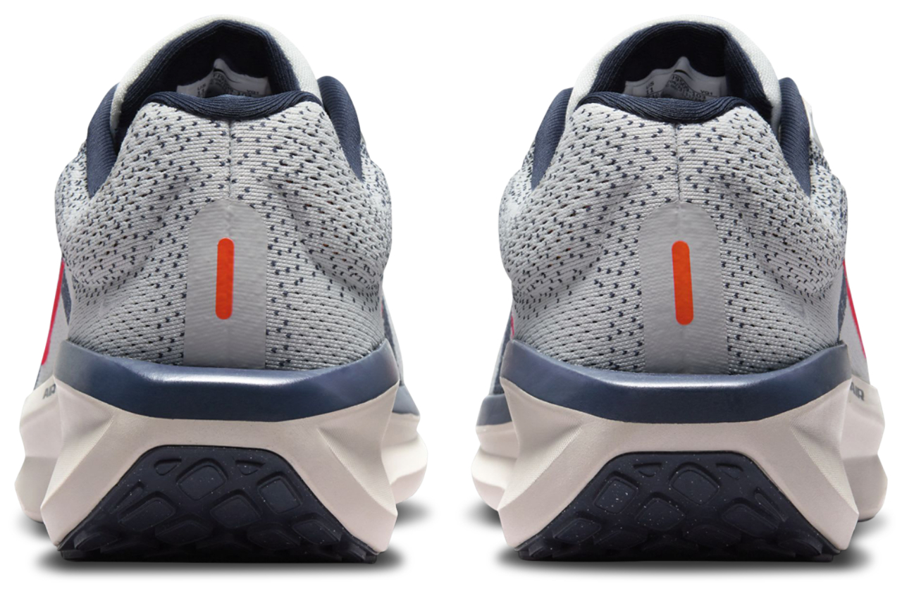 Nike Air Winflow 11 Image 3 of 5. Tap to open photo gallery.