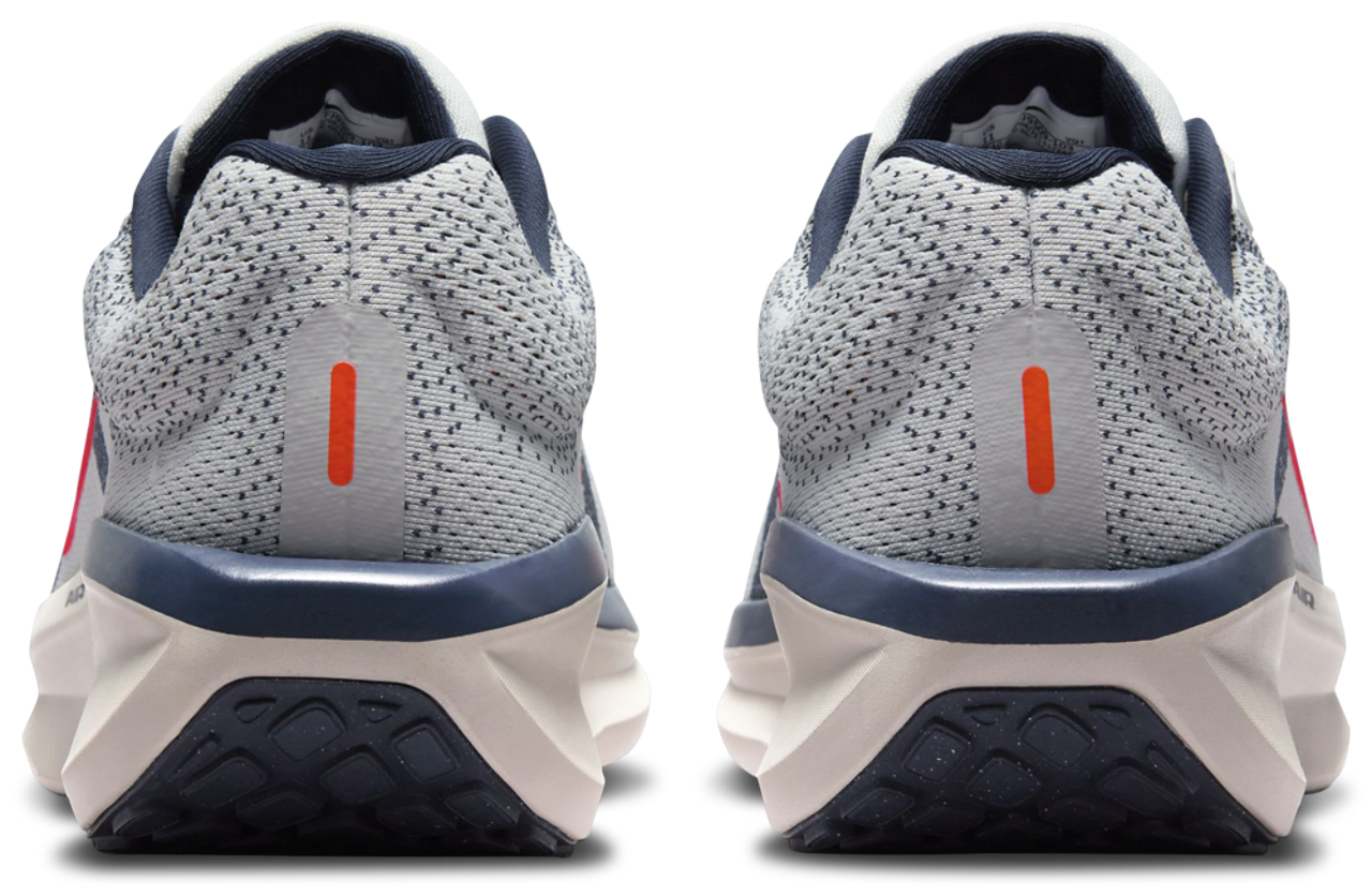 Nike Air Winflow 11 Image 3 of 5. Tap to open photo gallery.