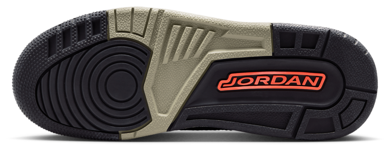 Jordan Spizike Low Image 5 of 8. Tap to open photo gallery.