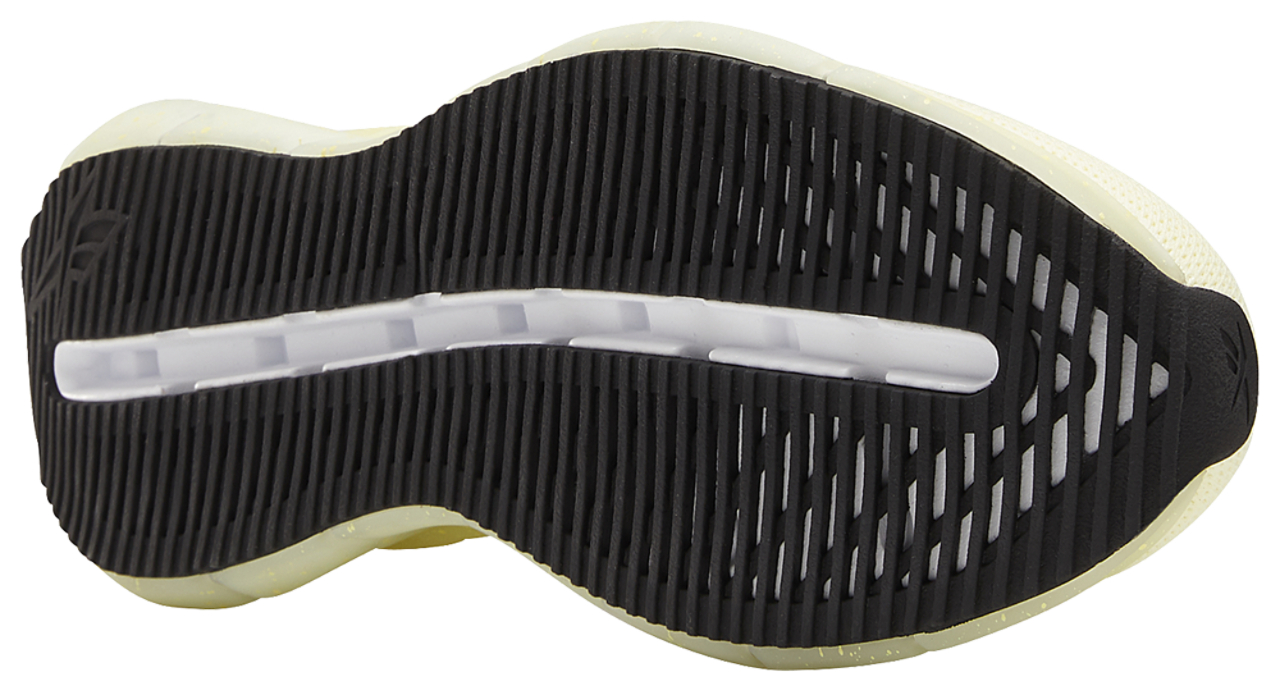 Reebok Zig Kinetica Image 5 of 6. Tap to open photo gallery.
