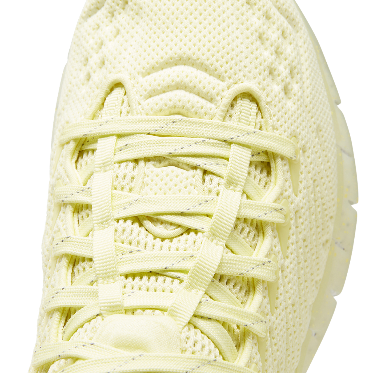 Reebok Zig Kinetica Image 6 of 6. Tap to open photo gallery.