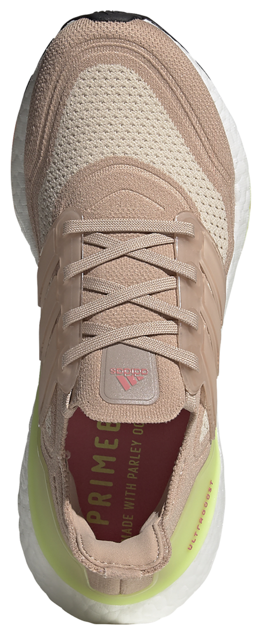 adidas Ultraboost 21 Image 3 of 5. Tap to open photo gallery.