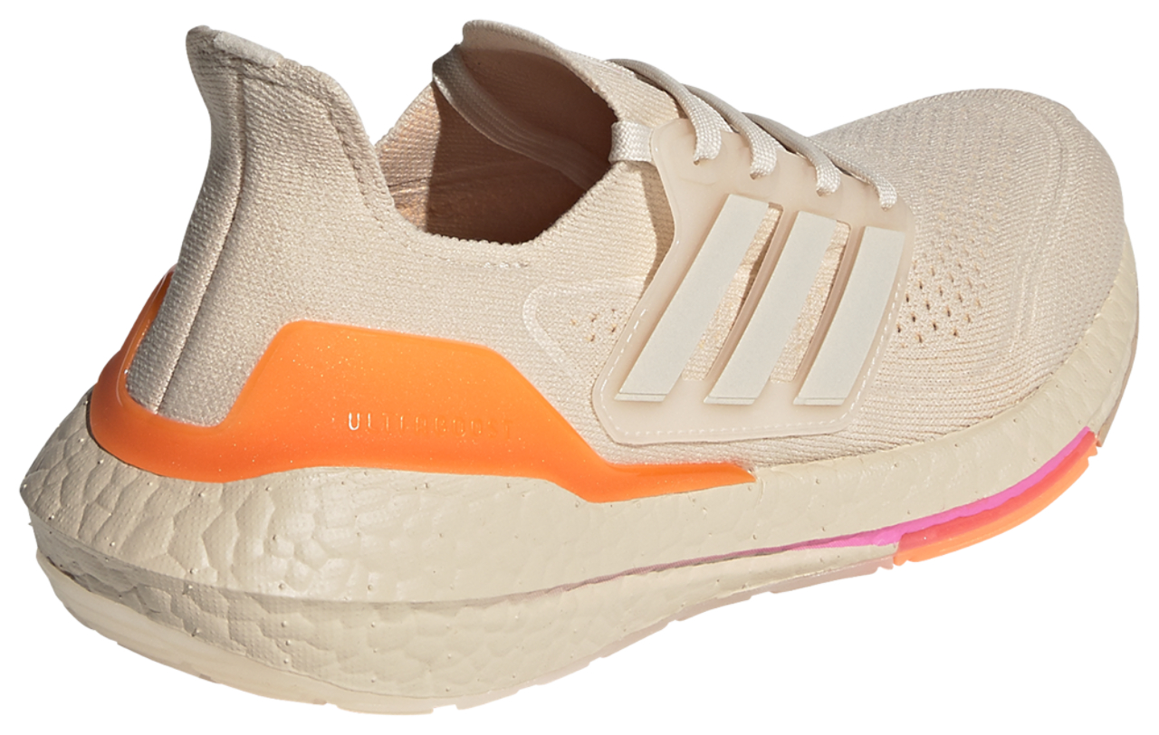 adidas Ultraboost 21 Image 3 of 5. Tap to open photo gallery.