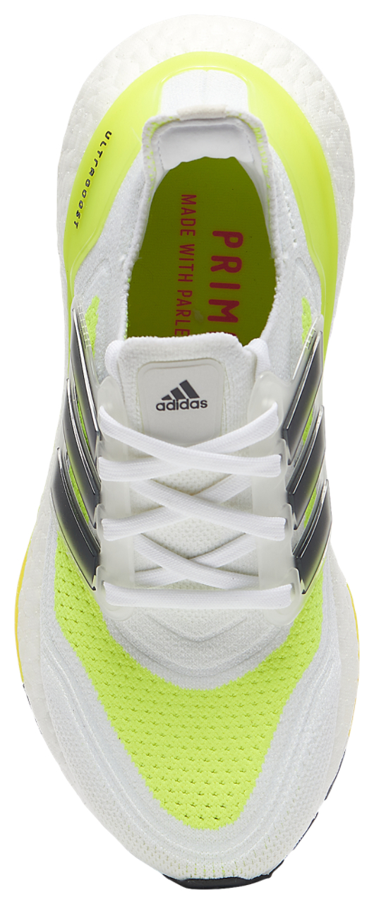 adidas Ultraboost 21 Image 4 of 7. Tap to open photo gallery.