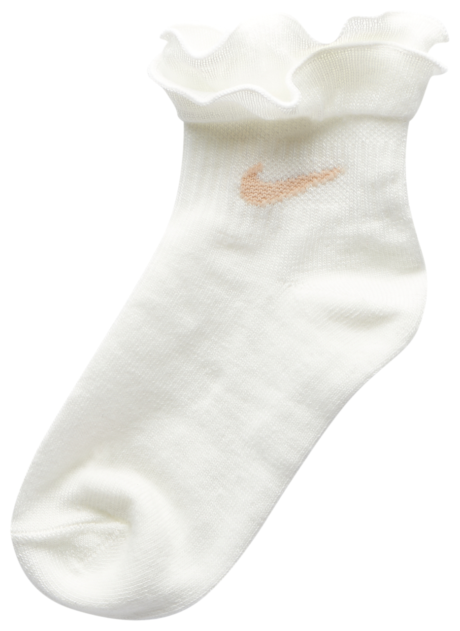 Nike Ruffle Welt Ankle 6 Pack Image 2 of 7. Tap to open photo gallery.
