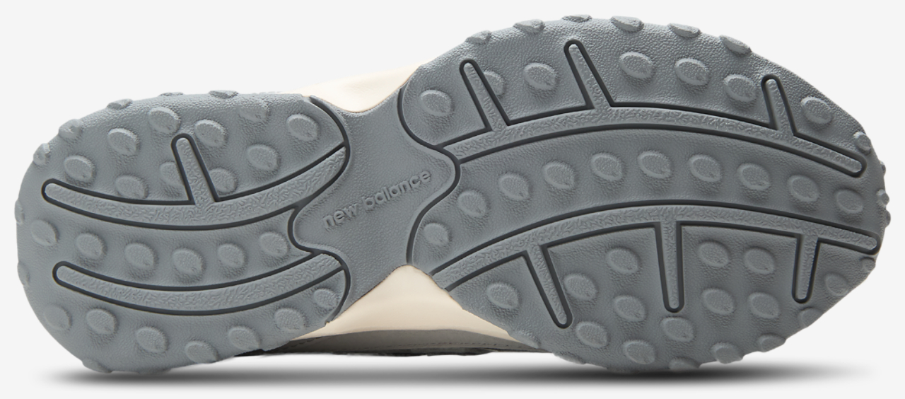 New Balance 204L Image 5 of 5. Tap to open photo gallery.