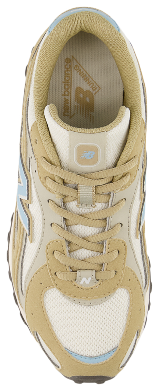 New Balance 204L Image 3 of 4. Tap to open photo gallery.