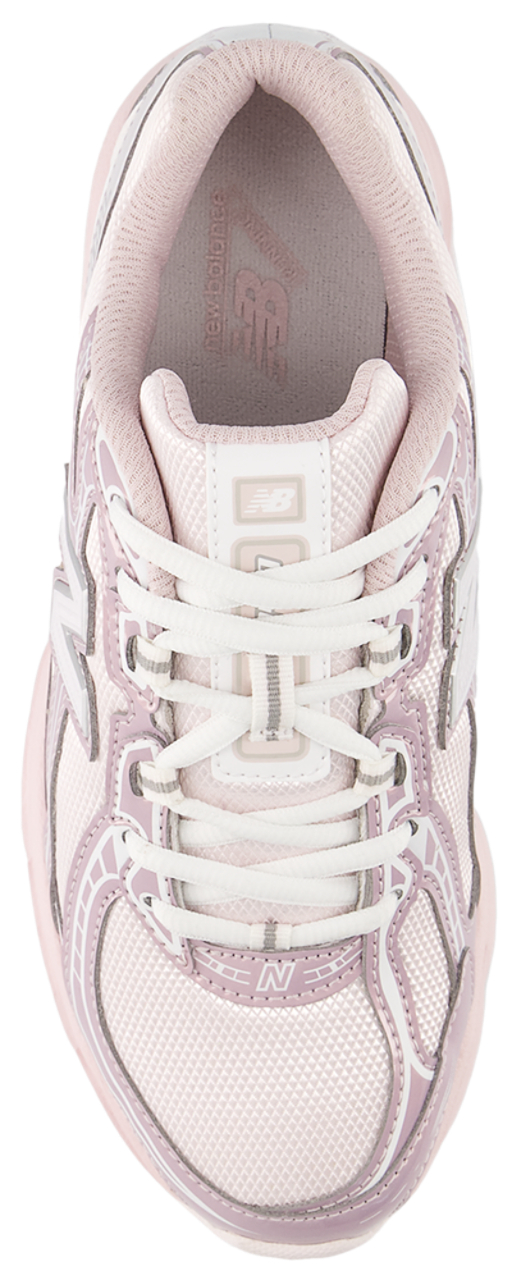 New Balance 740 Image 3 of 4. Tap to open photo gallery.