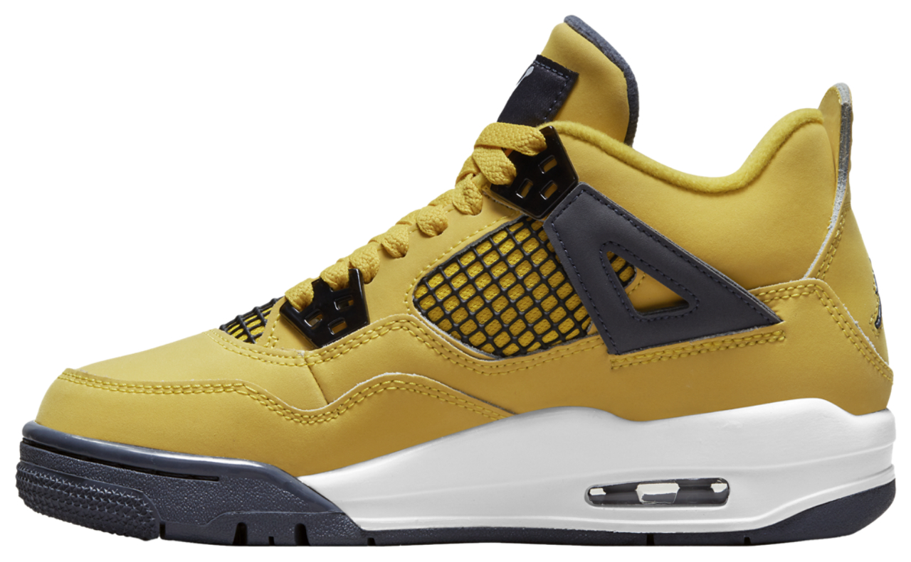 Jordan Retro 4 Image 2 of 5. Tap to open photo gallery.