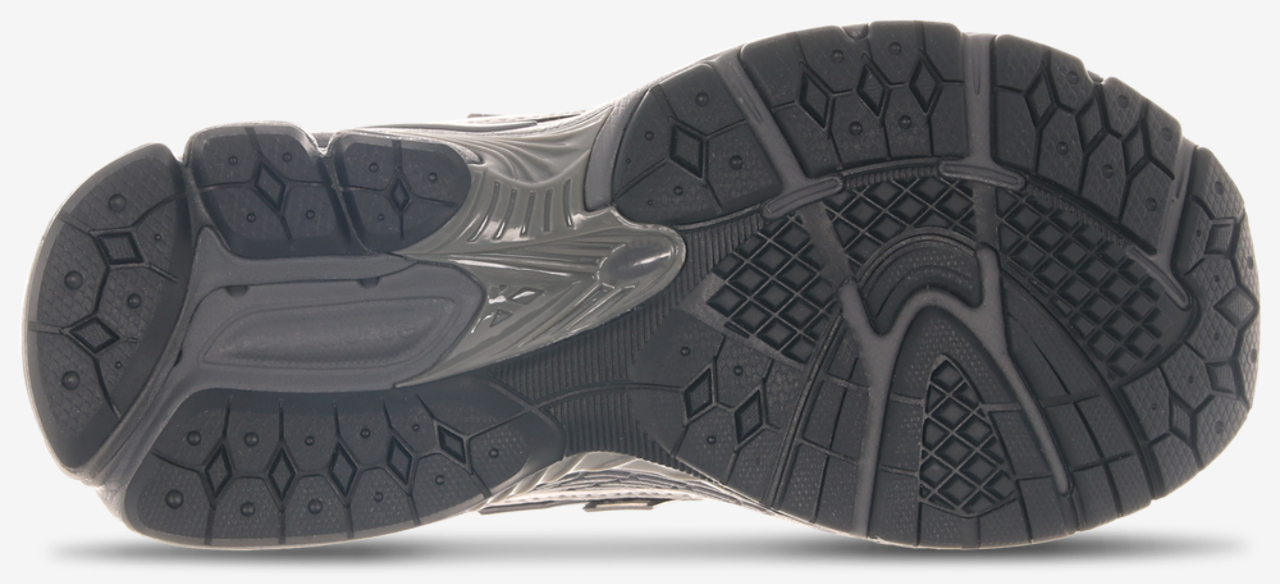 New Balance 1906 Image 4 of 4. Tap to open photo gallery.