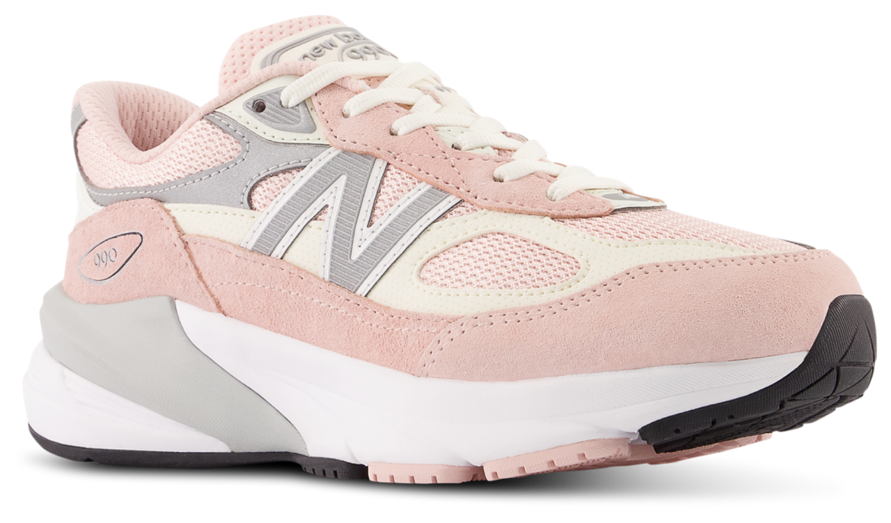 New Balance 990 Image 3 of 7. Tap to open photo gallery.