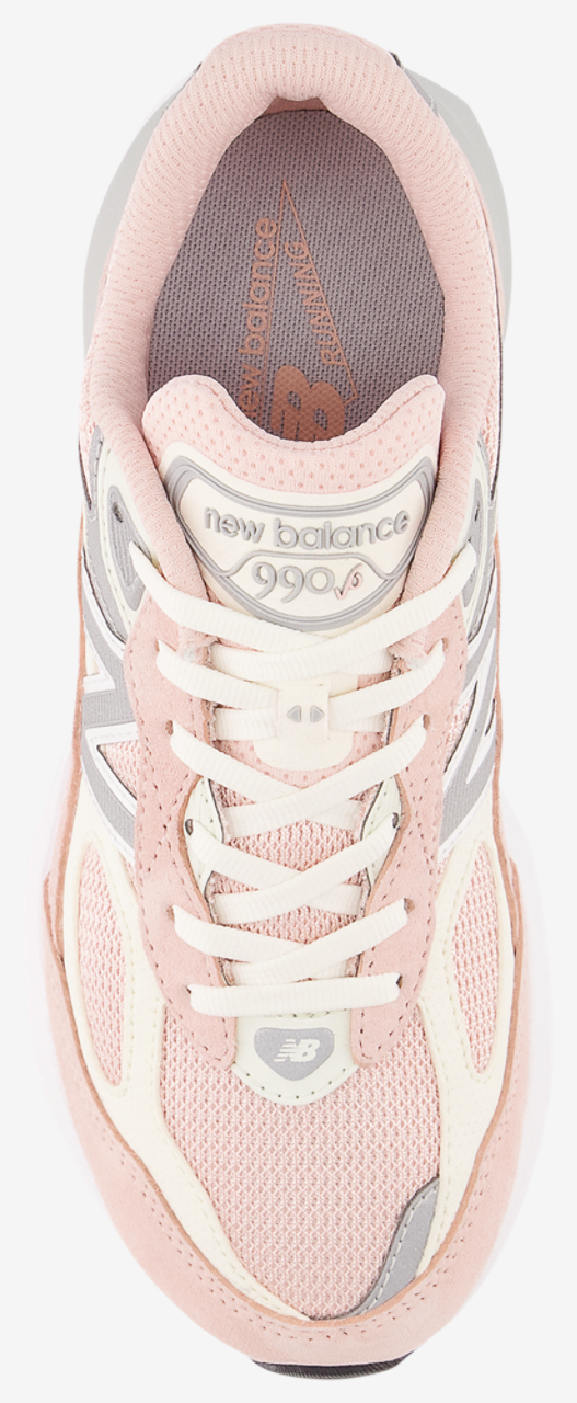 New Balance 990 Image 4 of 7. Tap to open photo gallery.