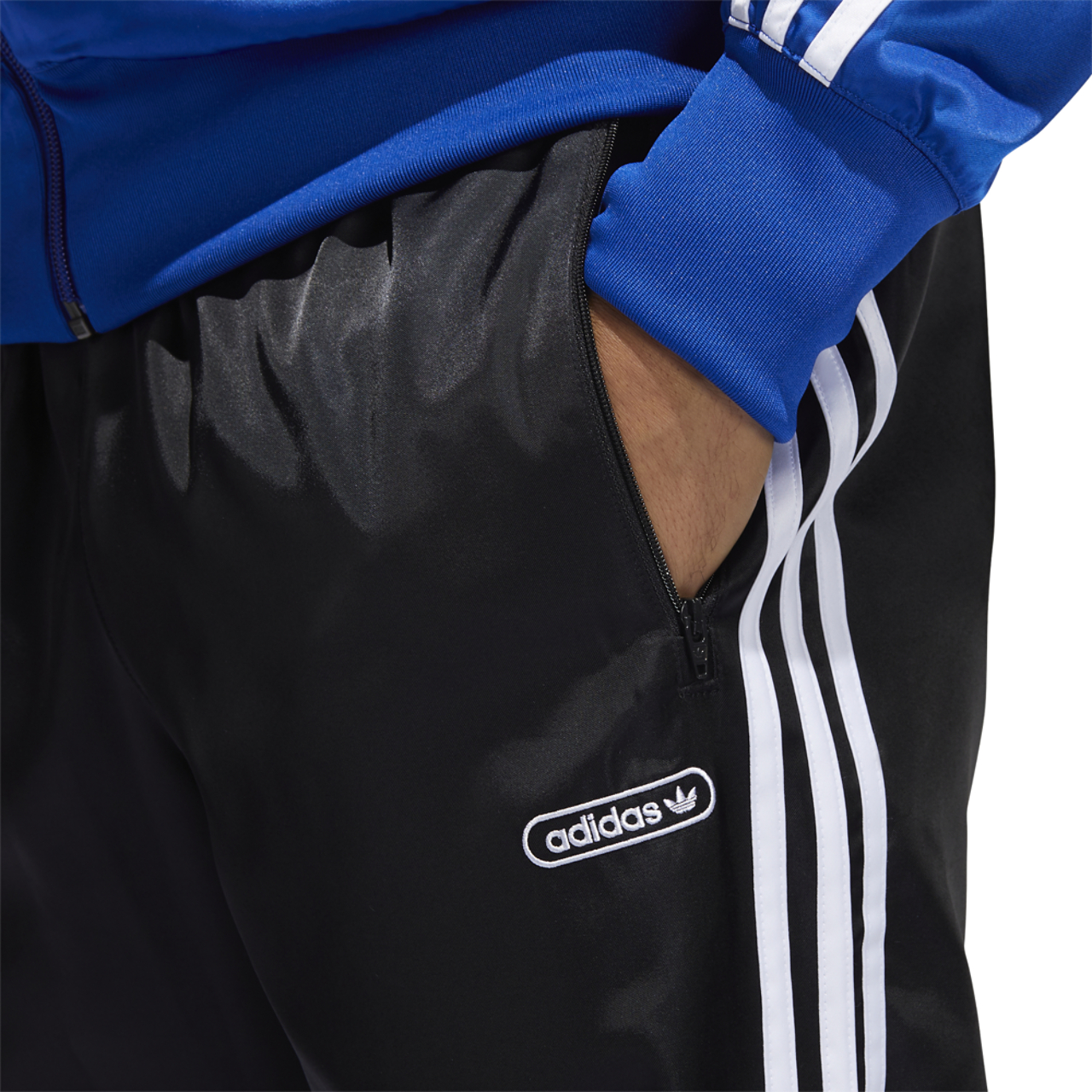 adidas GN3849 Image 4 of 5. Tap to open photo gallery.