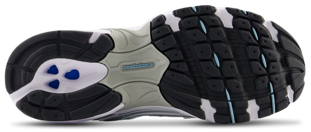 New Balance 530 Image 5 of 5. Tap to open photo gallery.