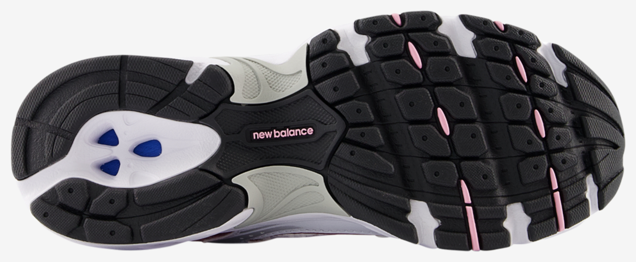 New Balance 530 Image 5 of 5. Tap to open photo gallery.