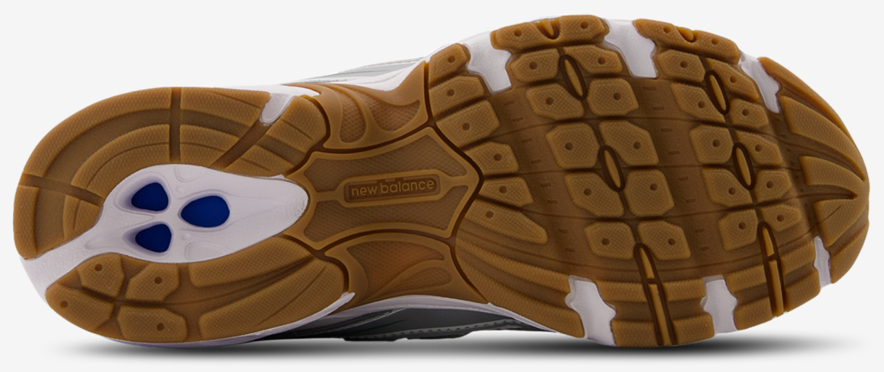 New Balance 740 Image 4 of 4. Tap to open photo gallery.