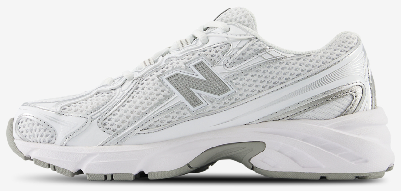 New Balance 740 Image 2 of 4. Tap to open photo gallery.