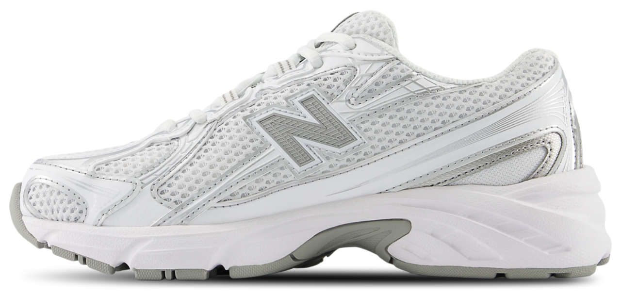 New Balance 740 Image 2 of 4. Tap to open photo gallery.