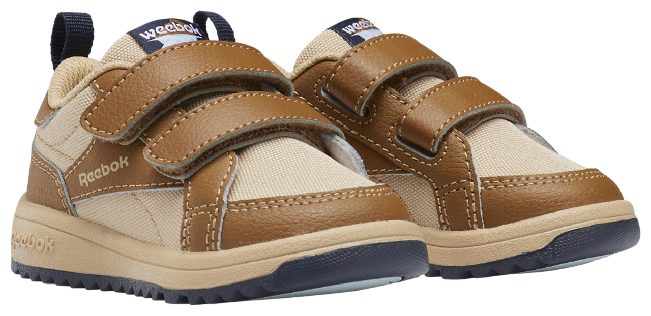 Reebok Weebok Clasp Low Image 2 of 5. Tap to open photo gallery.