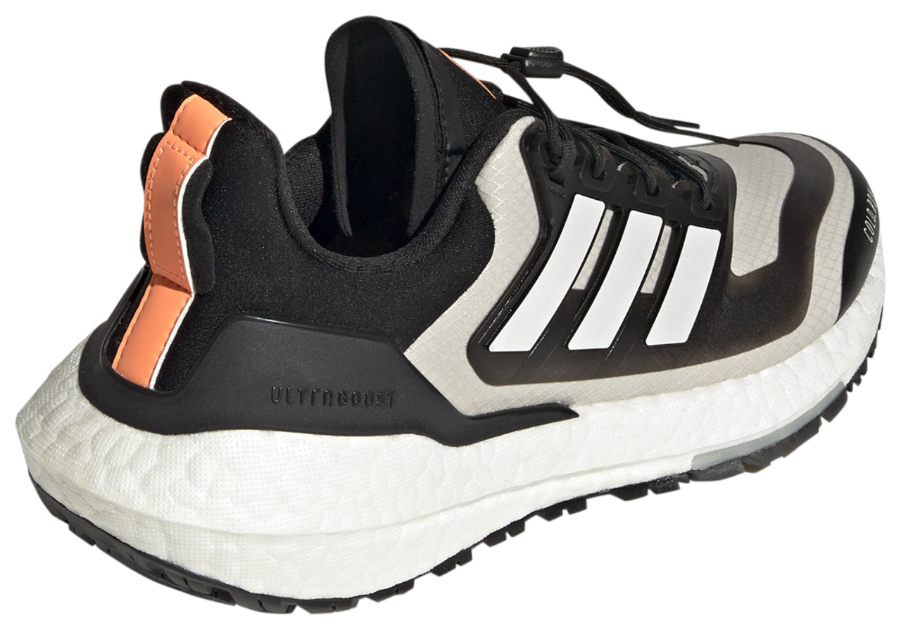 adidas Ultraboost 22 Image 3 of 5. Tap to open photo gallery.