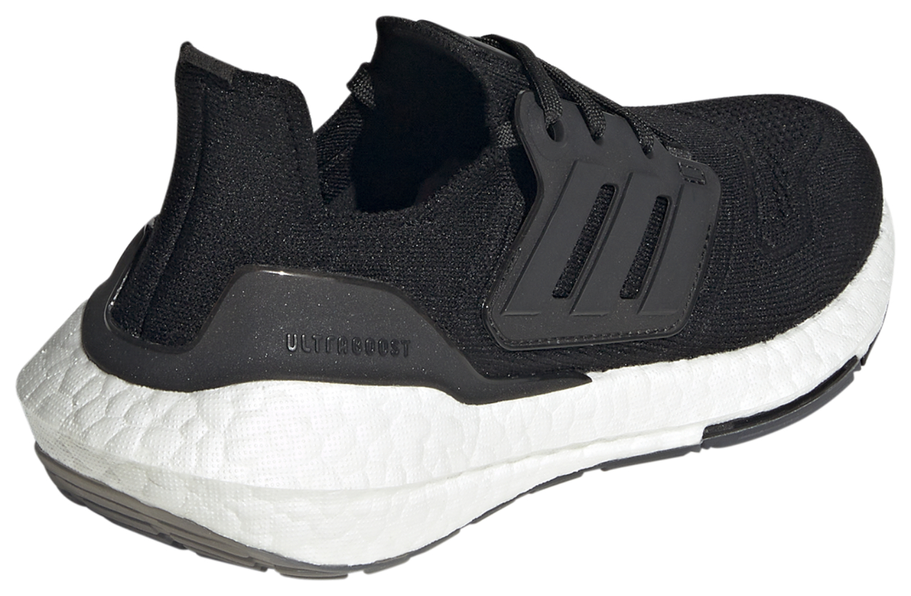 adidas Ultraboost 22 Image 3 of 5. Tap to open photo gallery.