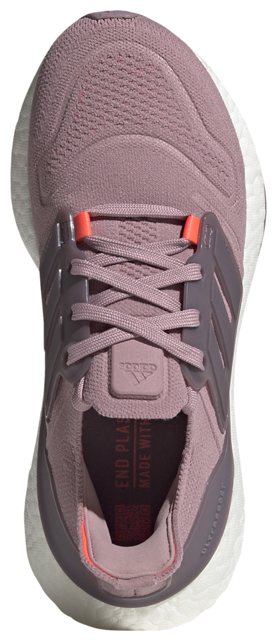 adidas Ultraboost 22 Image 3 of 4. Tap to open photo gallery.
