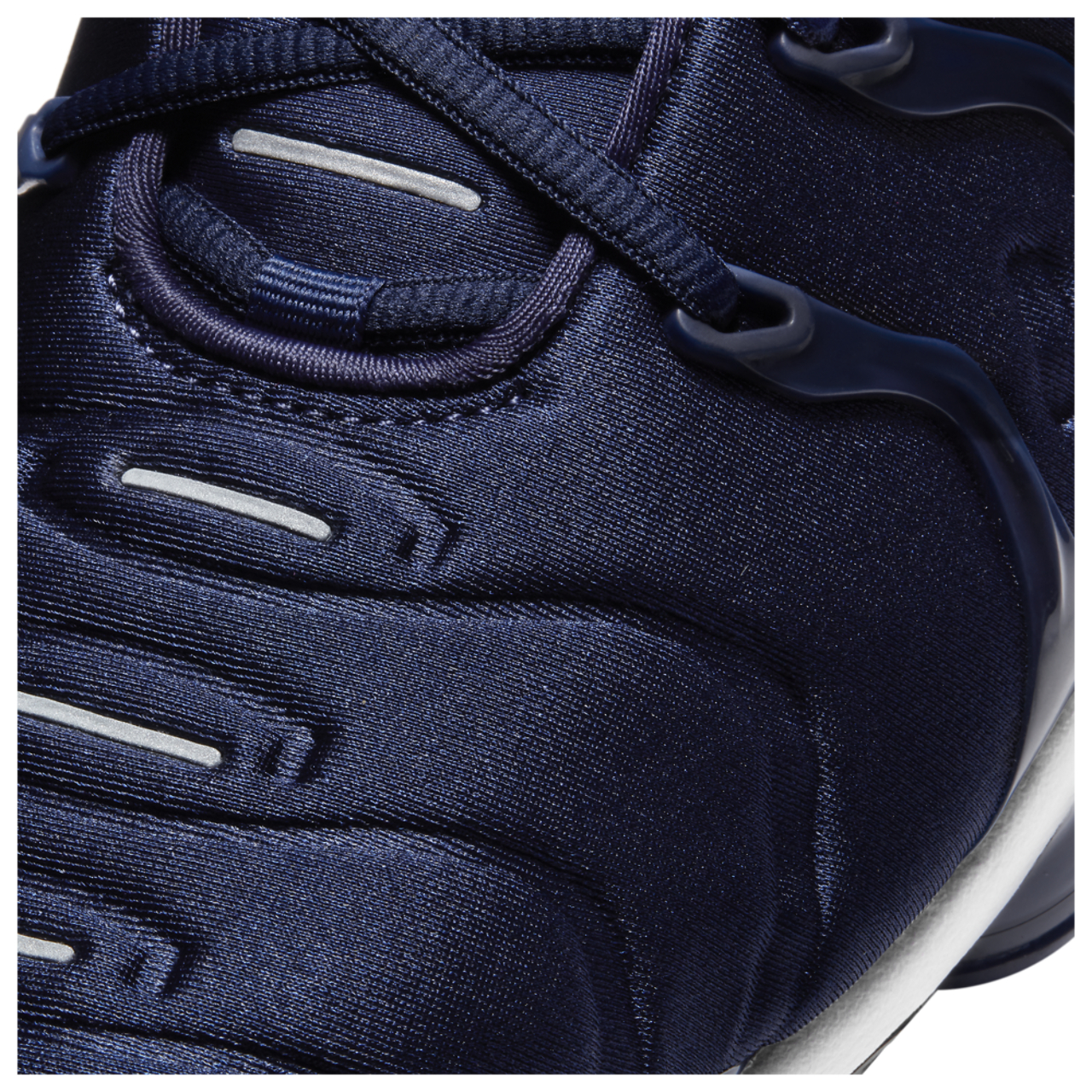 Nike Air Vapormax Plus Image 6 of 7. Tap to open photo gallery.